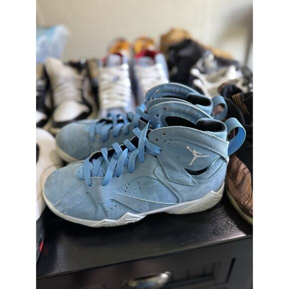 Size 6.5 (GS) - Jordan 7 Retro High Pantone NBS155 - Picture 2 of 5